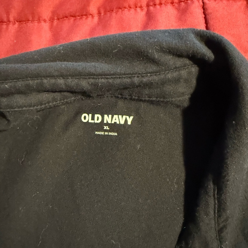Old Navy Black Men's Polo Shirt - Picture 2 of 3